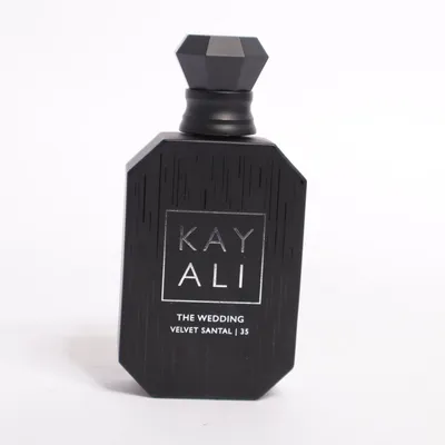Eau de Parfum (The Wedding Velvet Santal | 35) från Kayali