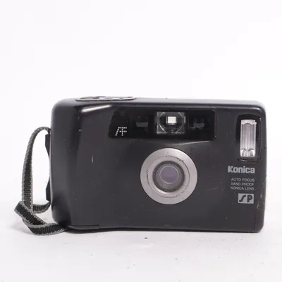 Analog kompaktkamera (Sp) från Konica