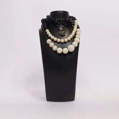 Halskette (Schwarz, Beige) von Patrizia Pepe Unbekanntes Metall, Plastik