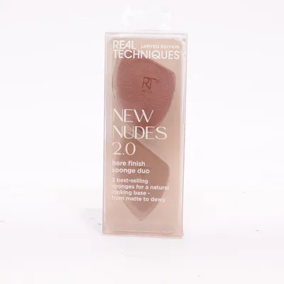 Sminksvamp (New Nudes 2.0) från Real Techniques
