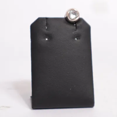 Pins (Argent) Métal inconnu