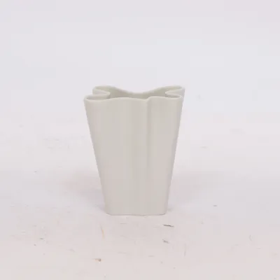 Vase (White) from Rosenthal