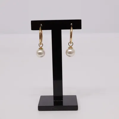 Earrings (Gold, White) Unknown metal