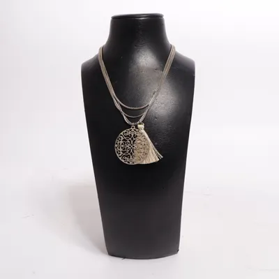 Collier (Argent) Métal inconnu