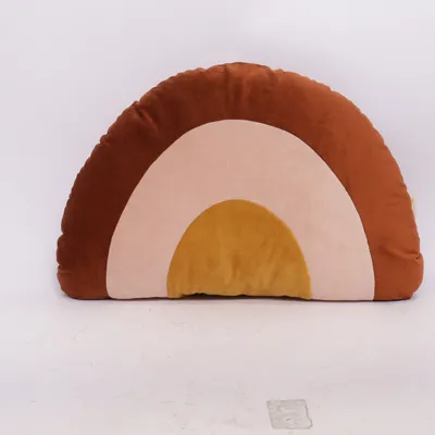 Sierkussen (Bruin, Roze, Geel, Meerkleurig) van Nobodinoz