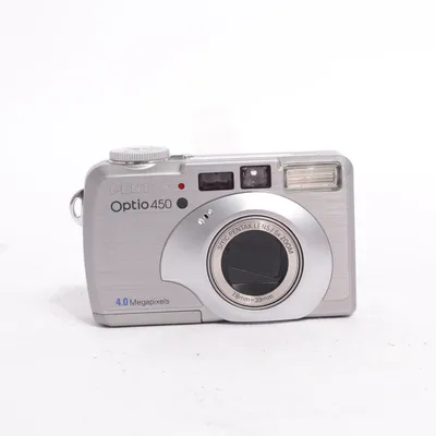 Digital compact camera (Optio 450) from Pentax