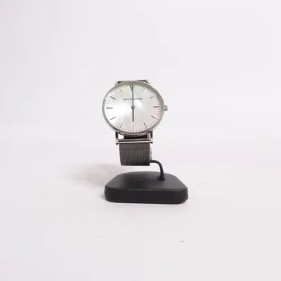 Montre (Argent) de Paul Valentine