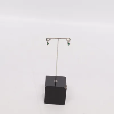 Earrings (Silver, Green) from Fafe Collection Unknown metal
