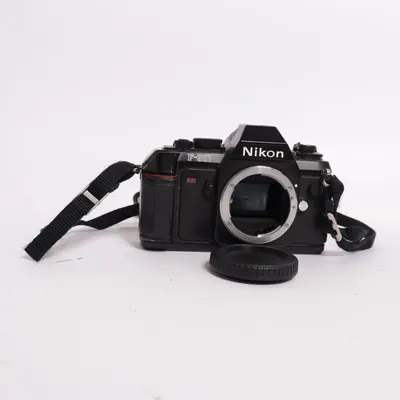 Analog systemkamera (F-301) från Nikon
