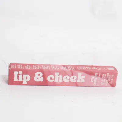 Rouge (Lip & Cheek Blush Tint) von Kylie Cosmetics