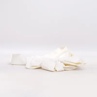 Fluga (Vit) från Cecilie Bahnsen