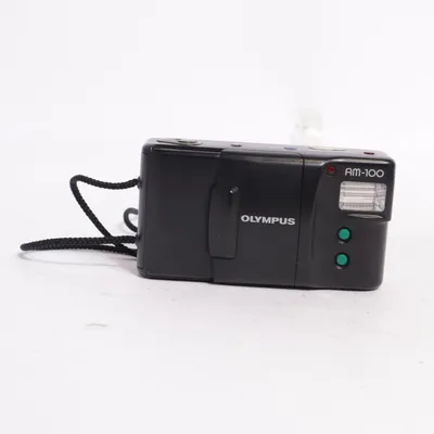 Analog kompaktkamera (Am-100) från Olympus