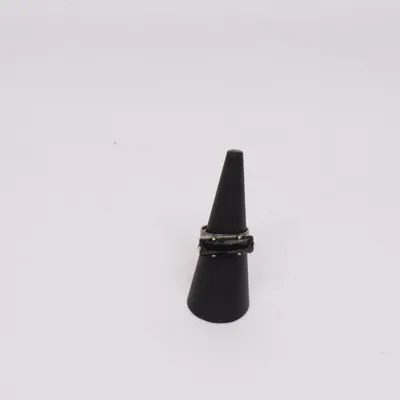 Ring (Black, Silver) Unknown metal