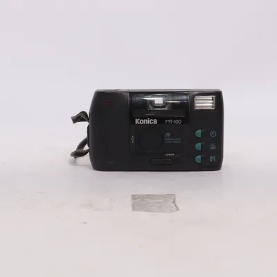 Analog kompaktkamera (Mt-100) från Konica