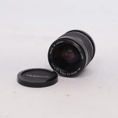 Camera lens (Black) from Yashica