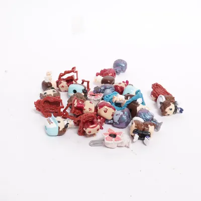 Toy figurine (Multicolored) from Kinder