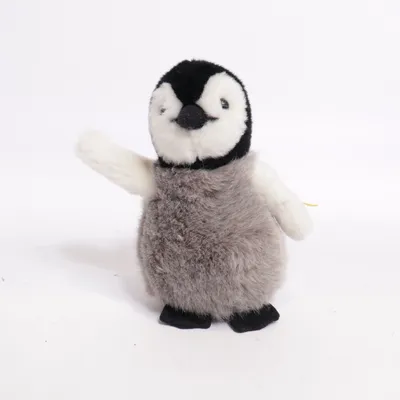 Kuscheltier (Grau, Weiß, Schwarz) von Steiff