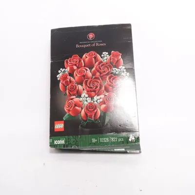 Construction set (Roses 10328) from LEGO