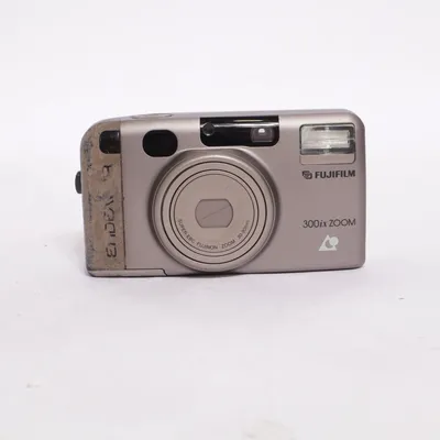 Analog compact camera (Endeavor 300ix Zoom) from Fujifilm