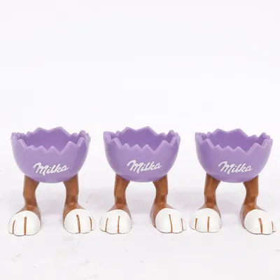 Egg cup (Purple, Brown, White) from Milka