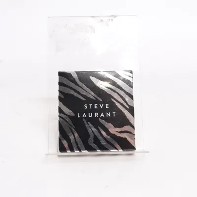 Eyeshadow palette (Wild Thing) from Steve Laurant