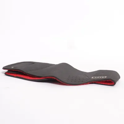 Protection (Noir, Rouge) de ION