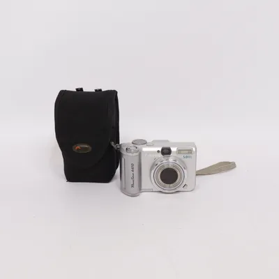 Digital kompaktkamera (PC1146) från Canon