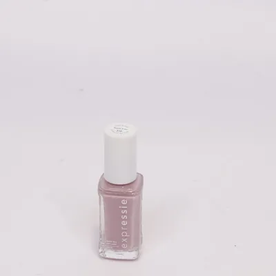 Nail polish (210 Throw it on) from Essie