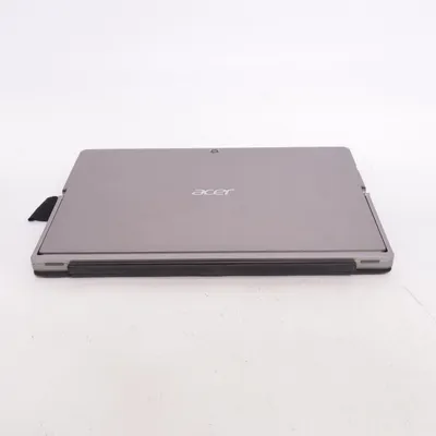 Laptop (Switch3) från Acer