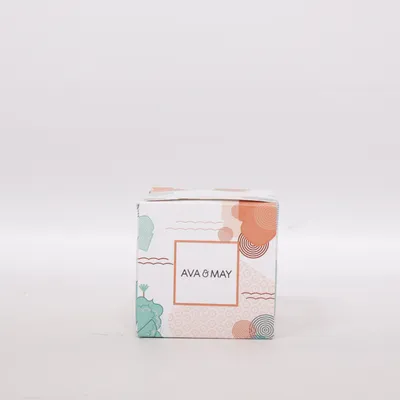 Doftljus (Röd) från Ava & May