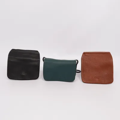 Axelremsväska (Svart, Brun, Grön) från BREE