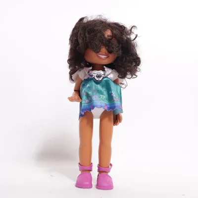 Docka (Mirabel Madrigal) från Jakks Pacific