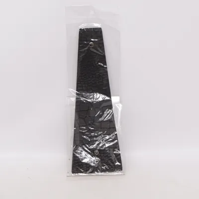Armring (Svart) Okänd metall