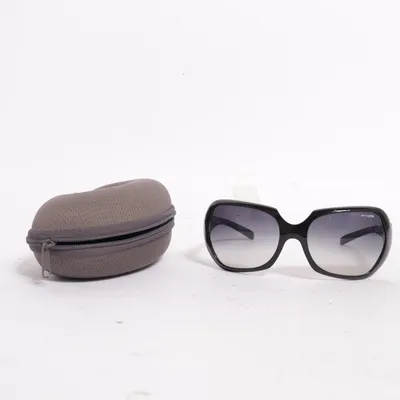 Glasögon (Svart) från Arnette