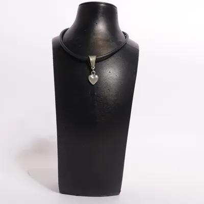 Halsband (Svart, Silverfärgad) från Efva Attling Okänd metall