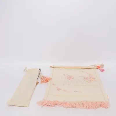 Broderad tavla från Meri Meri