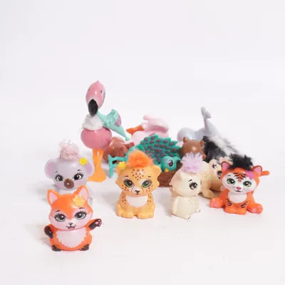 Toy figurine (Multicolored) from Littlest Pet Shop