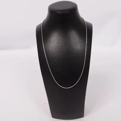 Halsband (Silverfärgad) från Alessi Okänd metall