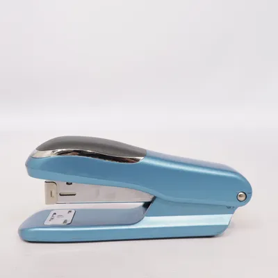 Häftapparat från Staples