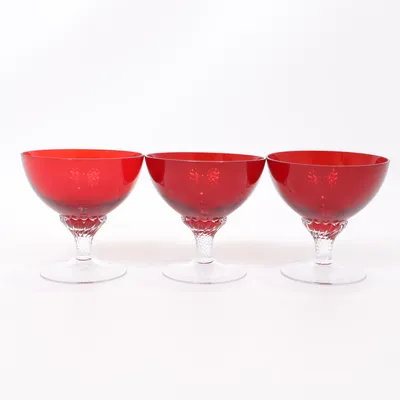 Coupe glass (Red)