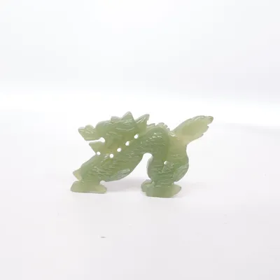 Figurine (Jade! Handgeschnitzter glücksdrachen. Altes Unikat.)