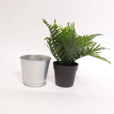 Pot (Green, Silver)