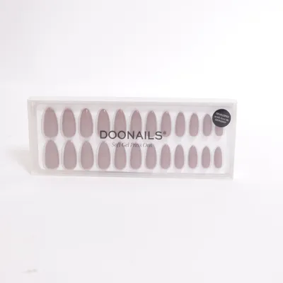Kunstige negle (Soft Gel Press Ons) fra Doonails