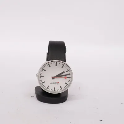 Wristwatch (Black, White) from Mondaine