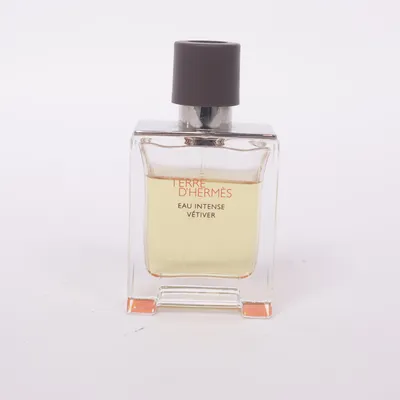 Eau de Parfum (Eau Intense Vetiver) från Hermès