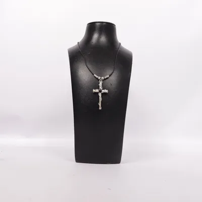 Halsband (Svart, Silverfärgad) Okänd metall