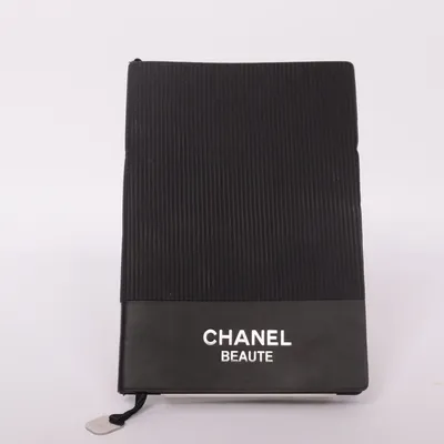 Notepad from Chanel Beauté