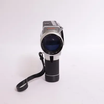 Videokamera (AUTOPAK-8 S6) från Minolta