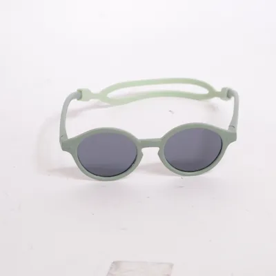 Sunglasses (Green) from Izipizi