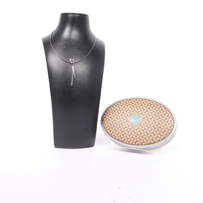 Halsband (Silverfärgad) från Fossil Okänd metall